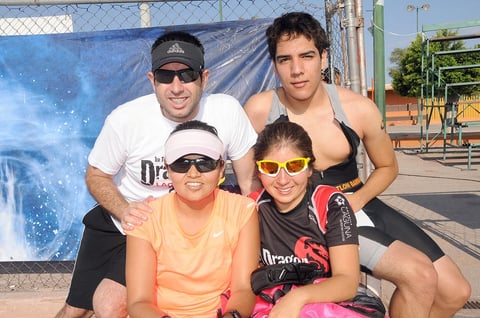 10082012 CRISTIAN , JesÃºs, Fernanda y Norma.