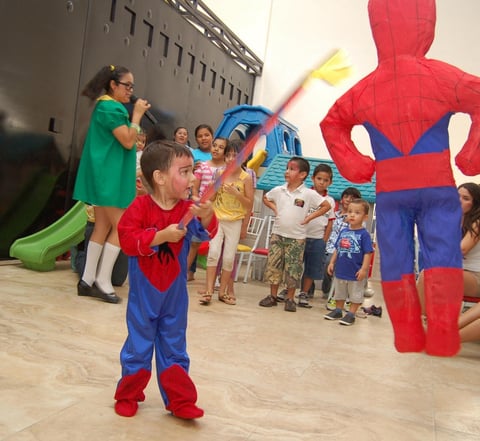 10082012 EL PEQUEÃ±O  Xavier Pablo, tuvo una divertidÃ­sima fiesta de cumpleaÃ±os.