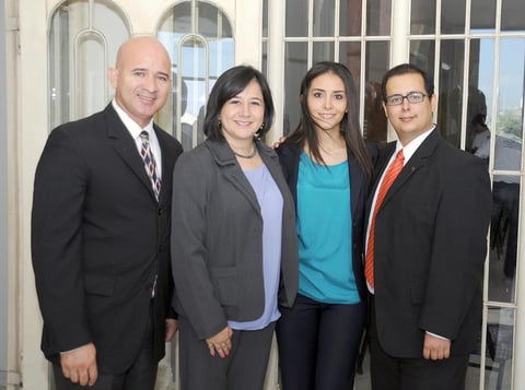 08082012 ÁLVARO  Ramos, Brenda Álvarez, Dania Barraza y Víctor Arellano.