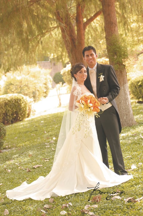 Srita. Nancy Guadalupe Gutiérrez Díaz y Sr. Ricardo Itzmat Ul Trejo Rodrí­guez, contrajeron matrimonio en la Parroquia de Cristo Rey el sÃ¡bado 21 de julio de 2012. Presentes estuvieron sus padres señores: Ricardo Trejo Calzada y Bertha Alicia Rodríguez de Trejo; Juan Gutiérrez Cháirez y Margarita Díaz de Gutiérrez.- Benjamín Fotografí­a