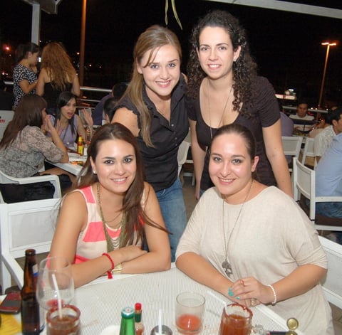 13082012 MAYI .  Ude, Niza Murillo, Mariana Lozano y Angie Aguirre