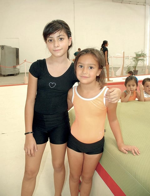 12082012 MARYSOL  y Ãngela.