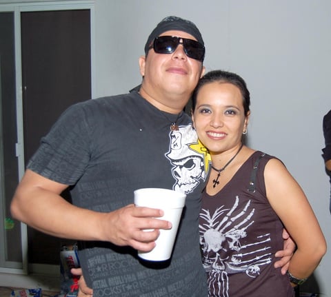 12082012 LUIS  AgÃ¼ero y Abby Aguirre.
