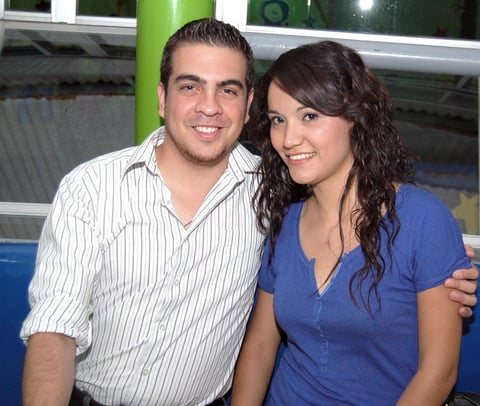 13082012 EDUARDO  FernÃ¡ndez y Ã‰rika GonzÃ¡lez.