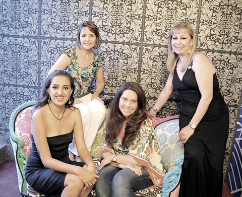 14082012 BRENDA , Marcela, Rosy y Martha.
