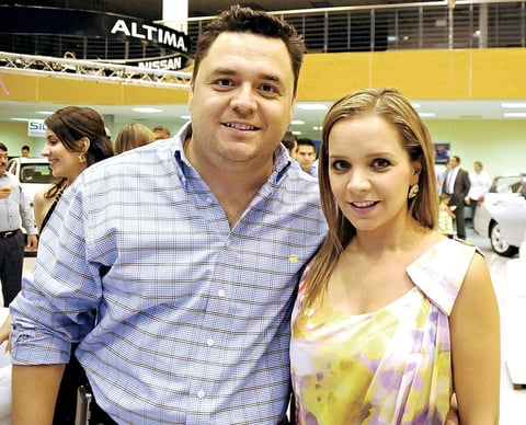 14082012 CARLOS  y Alejandra Mijares.