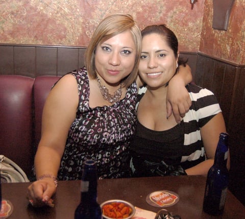 16082012 LILIA  y Anely.