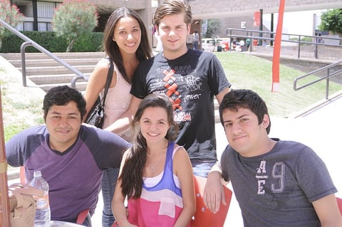 17082012 DANIELA , Andoni, Pedro, Jenny y Alan.