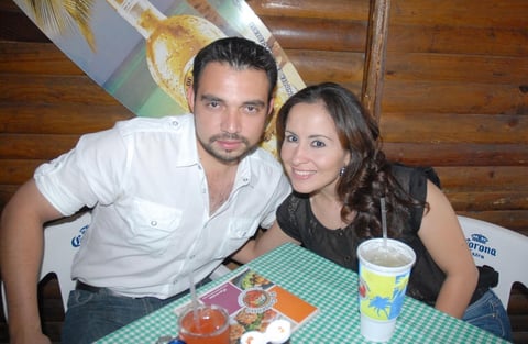 18082012 RICARDO  NÃºÃ±ez y Gabriela Villasana.