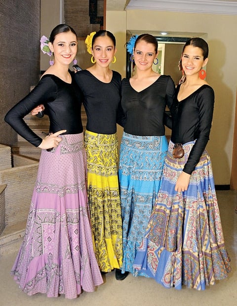 13072012 Recital de danza espaÃ±ola Mareen, Ana Paula, Marile y Mayte. Brenda y Mari.