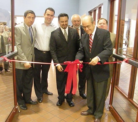 Emotivos momentos durante el corte de listón, los cuales dieron por inaugurada la exposición.