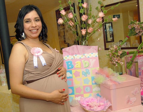 21082012 VIVIANA  Padilla durante su 'baby shower'.