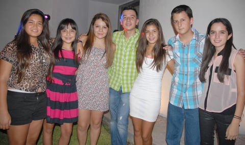 25082012 MIREYA,  MÃ³nica, Marifer y Fer.