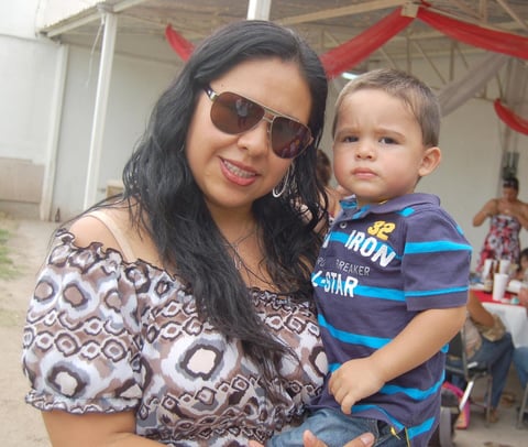 23082012 NORMA  y Adolfo.