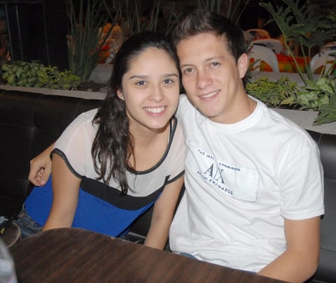 23082012 MARIFER  GonzÃ¡lez y Alberto Llama.