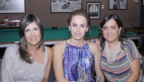24082012 CRISTY , Angélica y Canela.