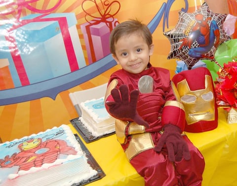 26082012 EL PEQUEÃ±O  Derek Santiago Castro MartÃ­nez, feliz en su fiesta de cumpleaÃ±os.