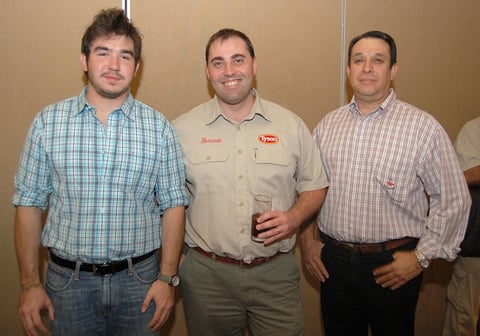 28082012 HUMBERTO  Martínez, Bernardo Gallo y Humberto Martínez, en una reunión del Consejo Nacional Agropecuario.