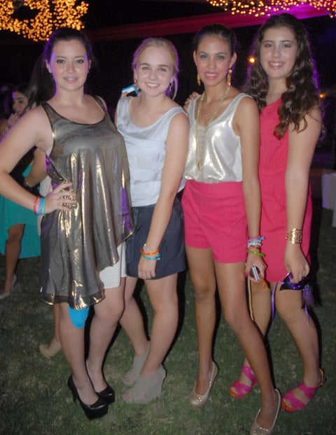 31082012 PAULINA , Susy, Claudia y Amelia.