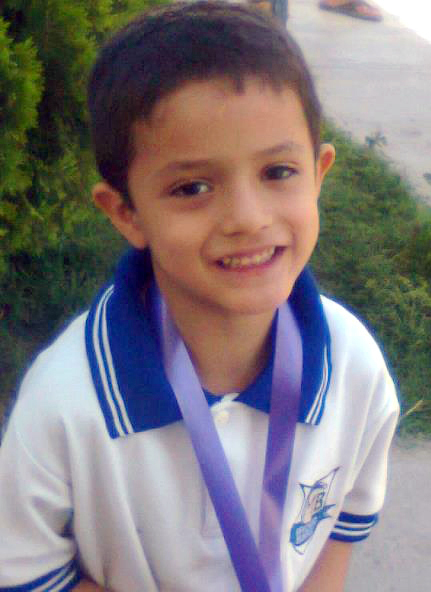 ANTONIO Carlo Hernández.