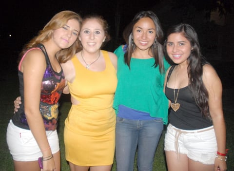 01092012 BERE  y Mónica.
