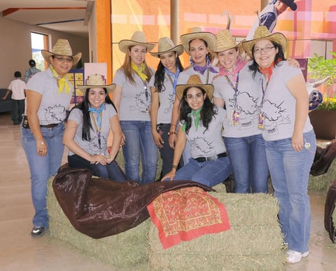 03092012 NORMA , Karla, Evelyn, Mayra, Oly, Sayri, Regina y Azucena.