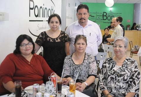 02092012 NICTE  Tejada, Sergio García, Elsa González, Elizabeth Jardón y Blanca Flores en reciente inauguración.