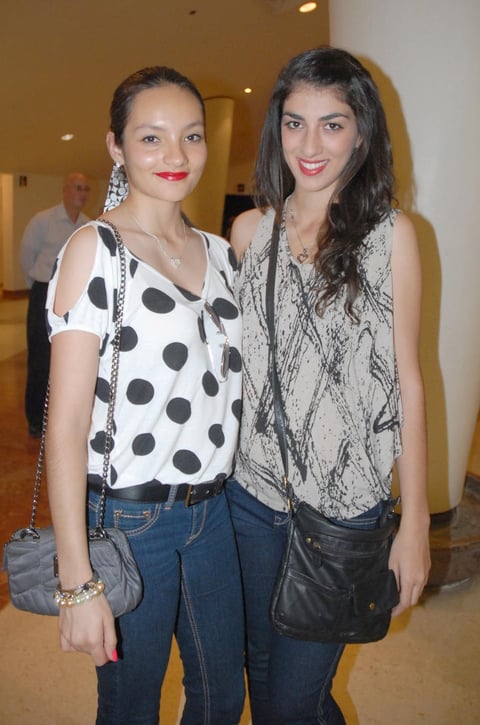 05092012 MARCE  y Meri.