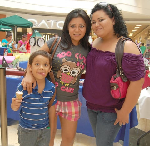 06092012 ELOY  y Martha.