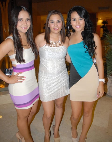 07092012 CAROLINA,  Monse y Monsi.
