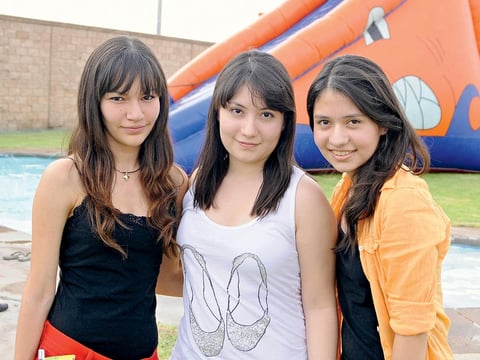 07092012 ALBERCADA.  Valeria, Esmeralda y Sabrina.