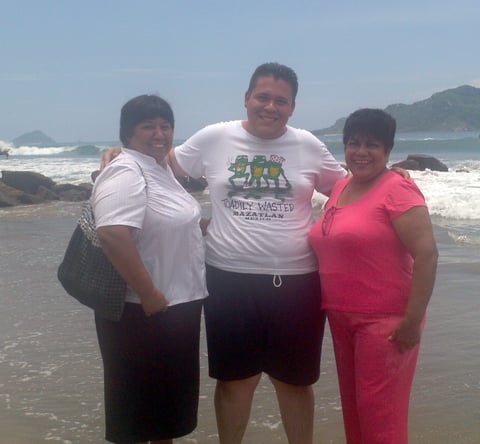 Vacaciones en mazatlan con mi Tía y Mamá.