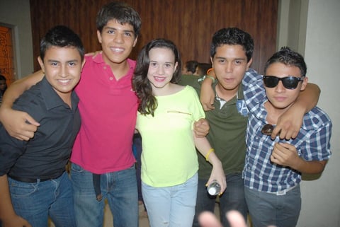08092012 CONVIVENCIA.  Alan, Hugo, Yael, Daniel y Gustavo.