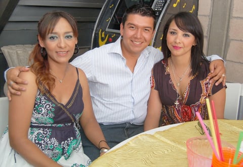 11092012 PATRICIA  Martínez y Ricardo Sánchez.