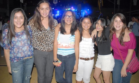 09092012 ANA PAU,  Sofía, Ana Laura, Carmen y Mariana.