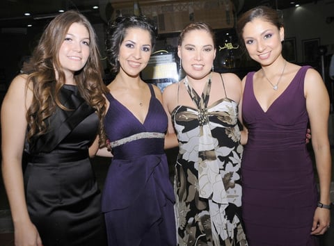 11092012 JAQUELINE  Mercado, Marisol de Villa, Marisol Rangel y Ari Cabral.