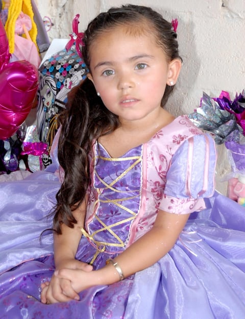 09092012 IVANNA  Mariel Acuña.