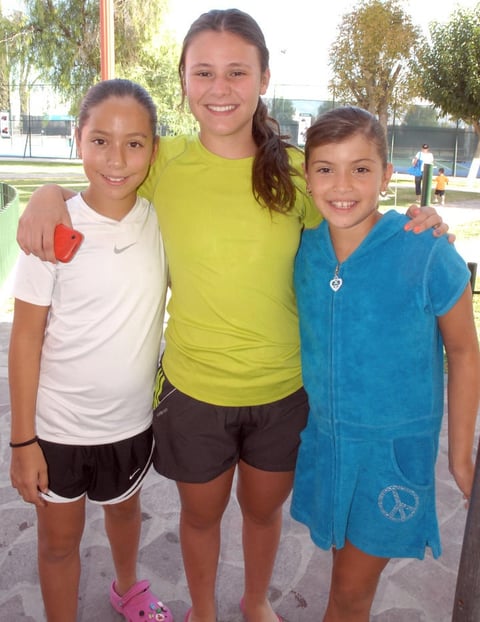 10092012 MAITE,  Alicia y Andrea.