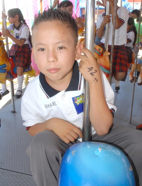 11092012 EN LA FERIA   . MiguelÁngel.