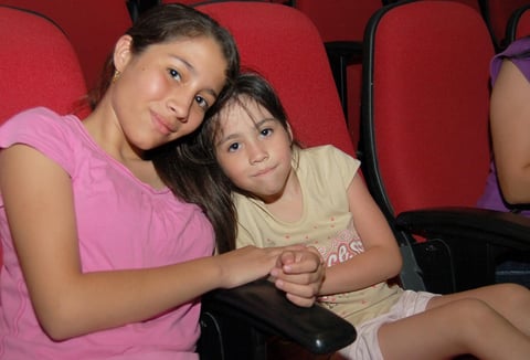 10092012 MIRIAM  y Diana.