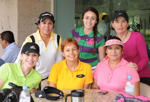 17092012 CLAUDIA , Sofía, Susana, Sandra, Olga y Rosy.
