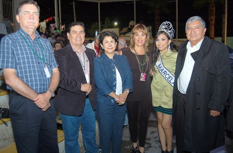 17092012 DONATO,  Memo, Lety, Paty, Marcela I y Margarito.