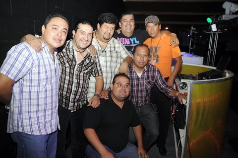 17092012 DJ  Ary, Tulín, Dj Mena, Dj Poly, Dj Lalo, Dj Pako y Dj Tole.
