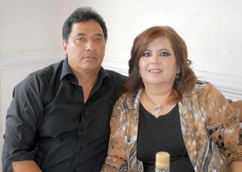 18092012 JESúS  Álvarez y Fátima Licera.