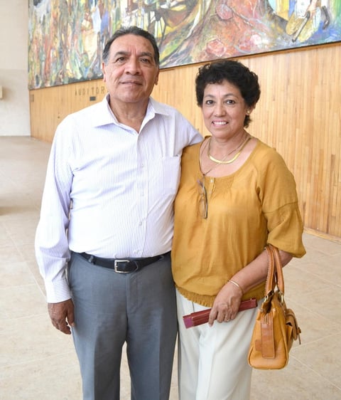 18092012 JOSé ANTONIO  Salazar y María Eugenia Aranda.