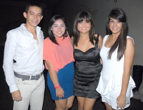 21092012 FIESTA EN EL CLUB.