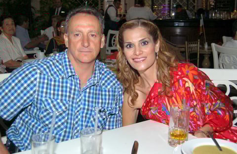 21092012 CARLOS  y Martha.