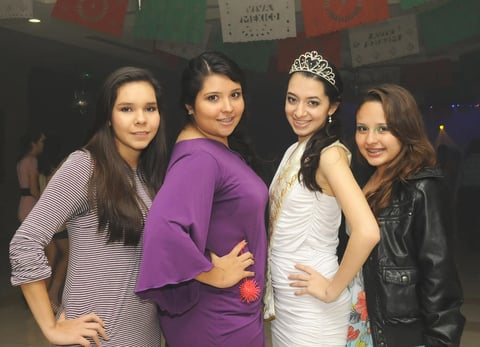 23092012 MAGDALENA , Roberto, César, Luly, Grazziev y Vero.