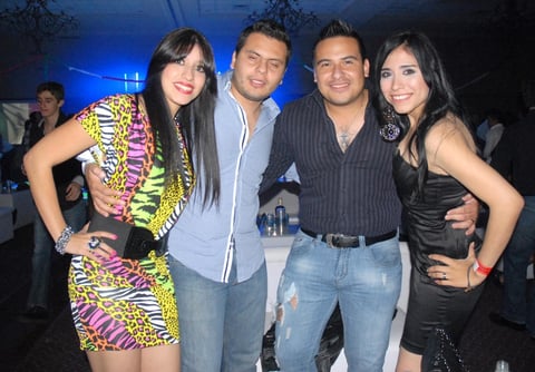 23092012 FIESTA EN EL CLUB.  Cecil, Diego, Richo y