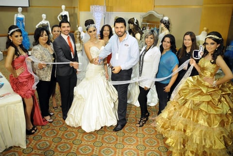 23092012 MOMENTO  en que fue inaugurada la Expo Boda y XV Años.